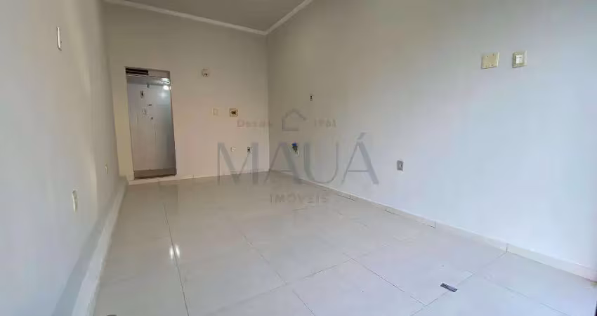 Loja à venda e para alugar em duque de caxias, gramacho, com 23.45 m²