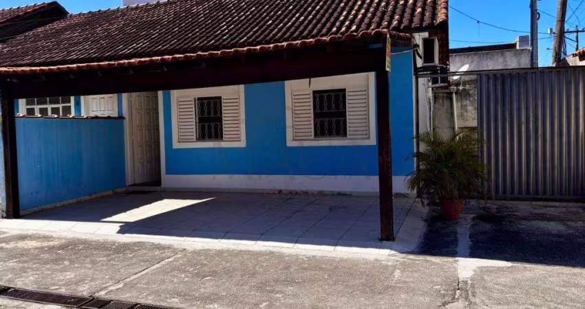 Casa à venda em Duque de Caxias, Saracuruna, com 2 quartos, com 46.9 m²