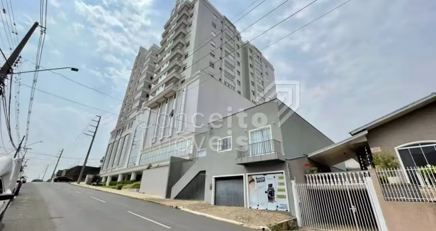 Edifício Oscar Niemeyer - Uvaranas - Apartamento