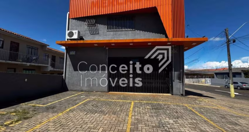 Imóvel Comercial com Estacionamento - Uvaranas