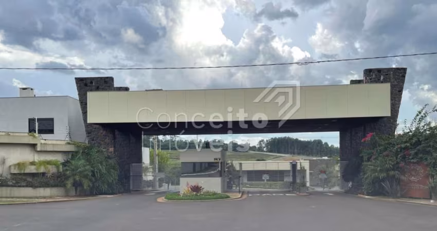 Condomínio Vale dos Vinhedos - Terreno com 303,00 m²