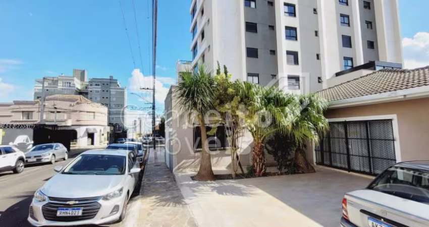 Imóvel Residencial e/ou Comercial com Piscina - Vila Estrela