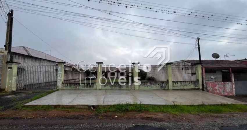 Residência com amplo Terreno - Ronda