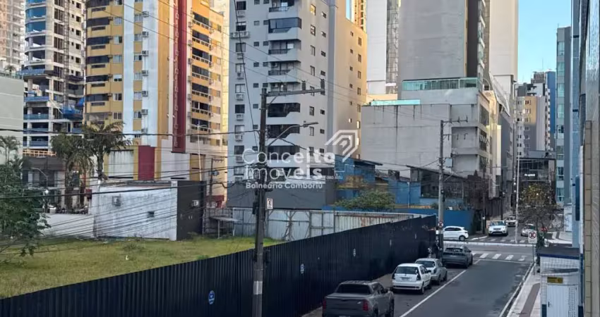 Apartamento com 2 quartos à venda na Rua 3610, 150, Centro, Balneário Camboriú
