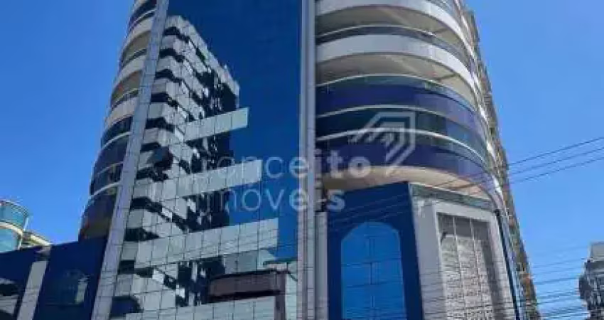 Apartamento com 4 quartos à venda na Rua 207, Meia Praia, Itapema
