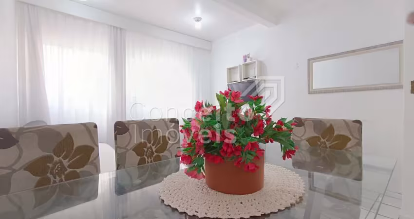 Vende-se - AP MOBILIADO 2Q - 2°Quadra Mar - Meia Praia SC