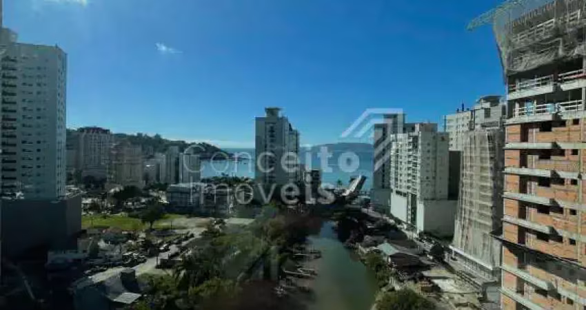 Apartamento com 3 quartos à venda na Rua 129 C, 131, Centro, Itapema