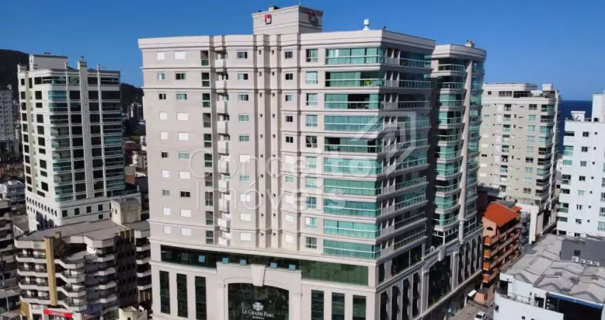 Apartamento com 3 quartos à venda na Rua 135, 137, Centro, Itapema