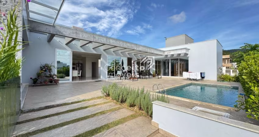 Casa - Condomínio Caledonia