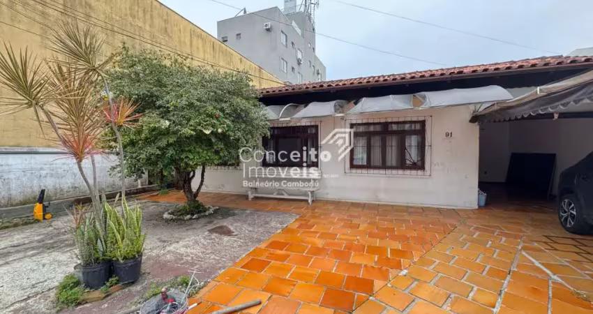 Casa com 6 quartos à venda no Centro, Balneário Camboriú 