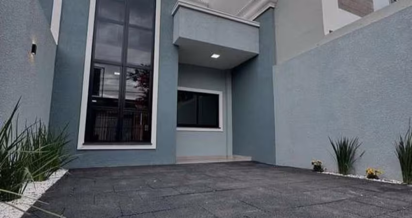 Sobrado para Venda em Cascavel, Canadá, 3 dormitórios, 1 suíte, 2 banheiros, 1 vaga