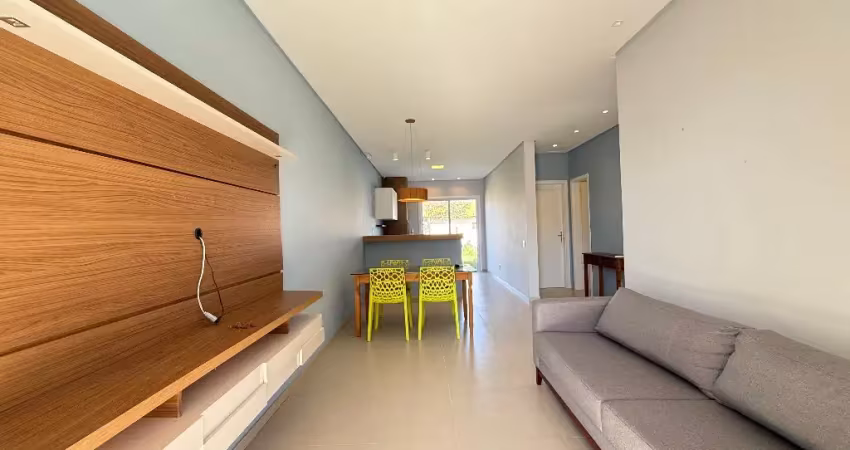 Casa aconchegante com pátio e ar condicionado – semi-mobiliada!