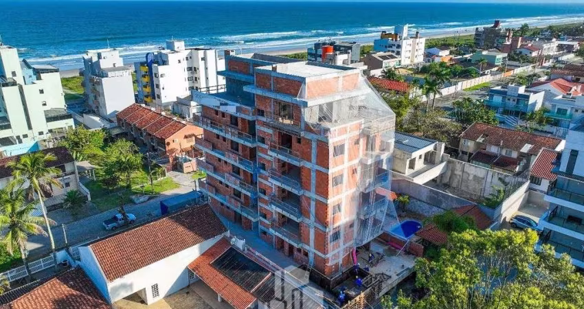 Cobertura e apto garden com vista mar em Matinhos