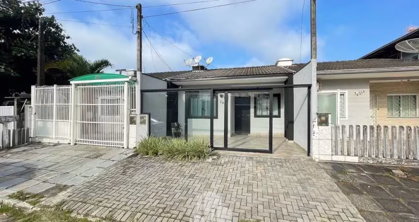 Casa com 2 quartos à venda na Avenida Laudino Ivo Vigo, 320, Praia de Leste, Pontal do Paraná