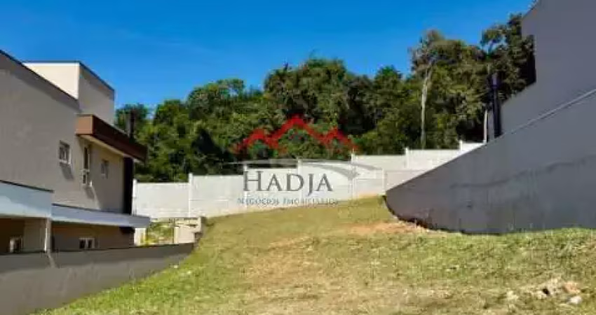 Terreno de 600 metros a venda  condomínio marajoara em jundiaí