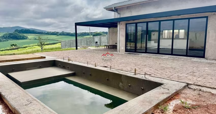 Casa térrea à venda no Condomínio Residencial Ventura em Itatiba - SP