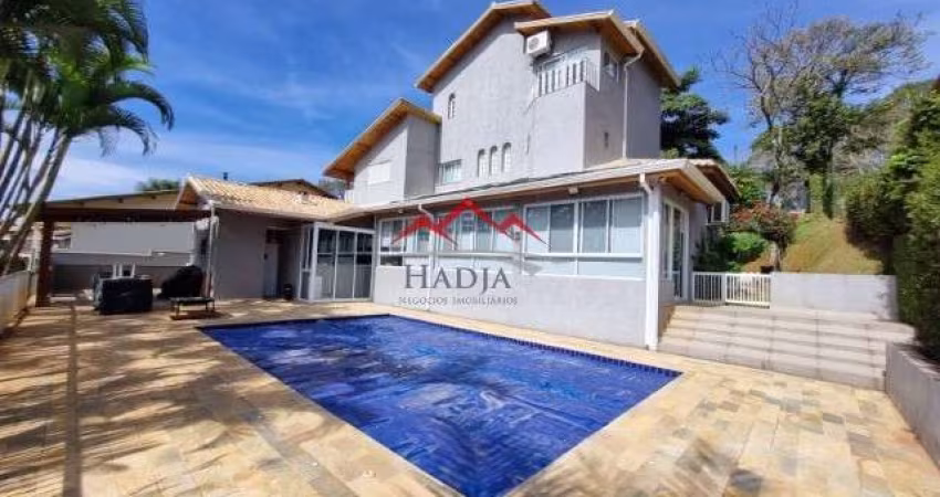 Casa de Alto Padrão para Venda no Condomínio Serra dos Cristais, Cajamar/SP - 4 Quartos, 4 Suítes, 3 Salas, 3 Vagas, 367m²