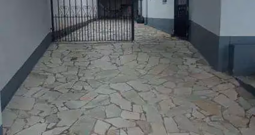 Casa à venda no Indaiá, Caraguatatuba 