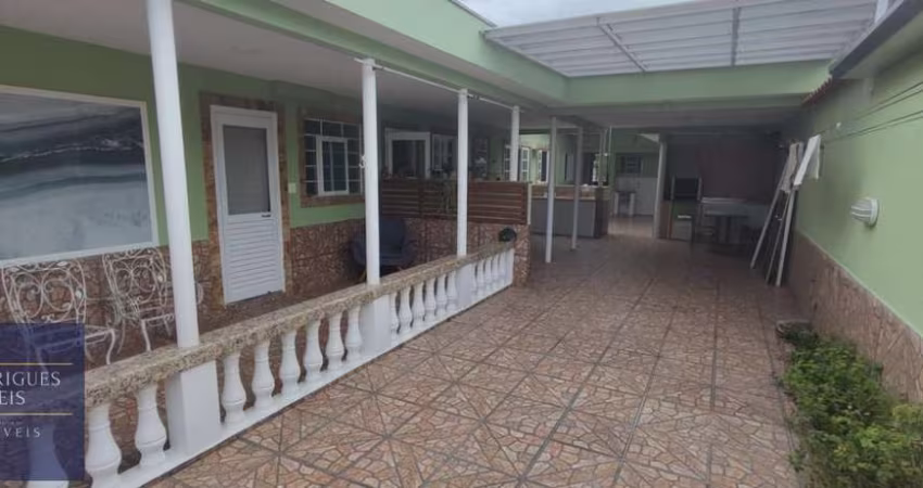 Casa 4 Quartos Caraguatatuba - SP - Travessão