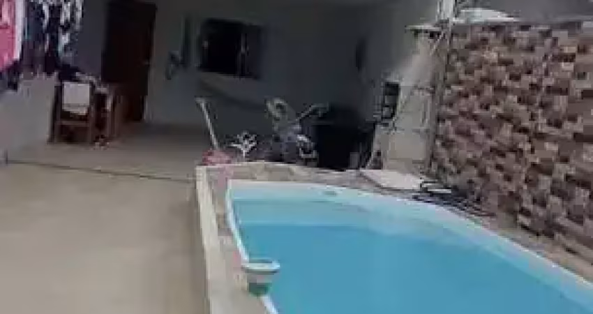 Casa à venda no Canto do Mar, São Sebastião 