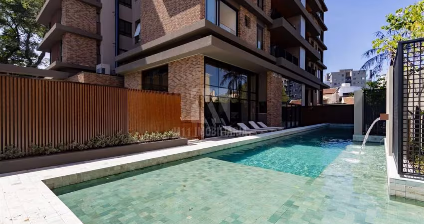 Apartamento Alto Padrão no Bairro Ahú