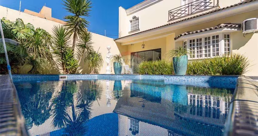 Casa à venda na penha com 4 quartos, 4 suítes, piscina aquecida, edícula, salão de festas e 4 vagas de garagem