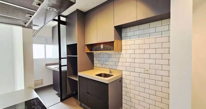 Apartamento com 2 quartos, sala integrada, cozinha, 1 vaga com 52 metros para locação,  – água branca