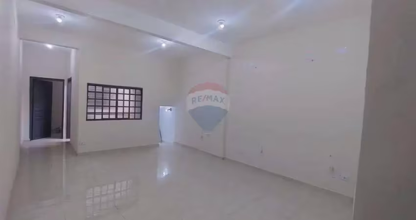 Casa para locação na mooca 3 salas, 2 quartos, 2 suítes, 2 banheiros, 3 copas e 1 vaga