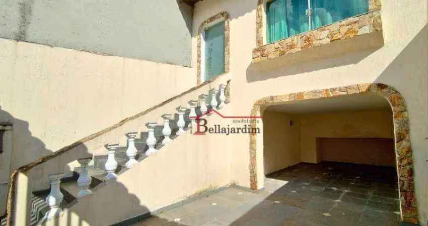 Casa com 3 dormitórios à venda, 186 m² - Bairro Jardim - Santo André/SP