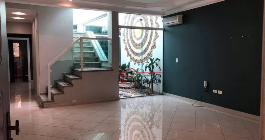 Sobrado com 4 dormitórios para alugar, 304 m² - Vila Gilda - Santo André/SP