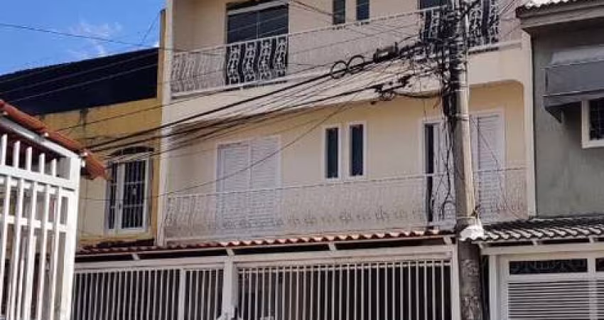 Quadra 01 - Três suítes, 3 vagas, ótimo espaço para lazer !!!