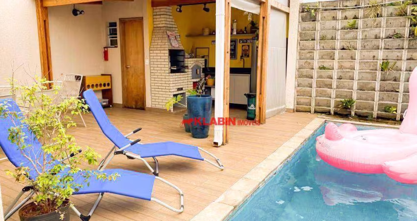 ** Magnífico Sobrado Reformado no Coração da Vila Monumento com 5 Dormitórios sendo 2 Suítes e 3 Vagas de Garagem - Área Gourmet com Piscina **