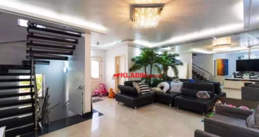 Imóvel maravilhoso, espaçoso à venda , com 3 suítes, 3 vagas de garagem, em condomínio de casas.