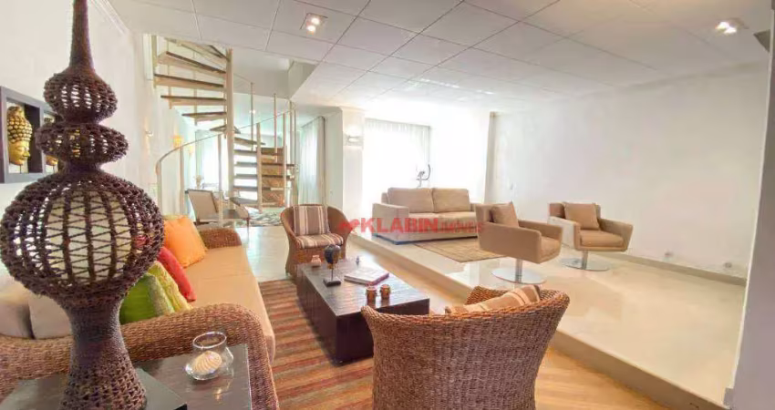 Bela casa de 215m² na aclimação com vista para o parque, 3 quartos, 4 salas em conceito aberto, 2 vagas de garagem