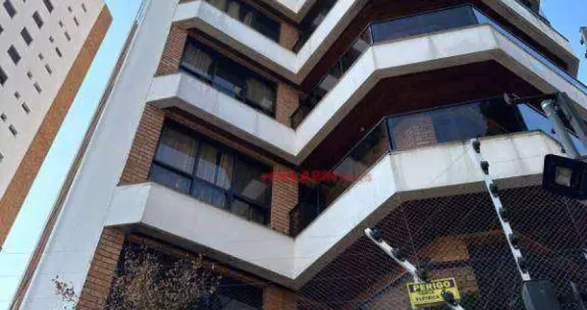 Apartamento com 4 quartos à venda na Rua Fernandes Moreira, Chácara Santo Antônio, São Paulo