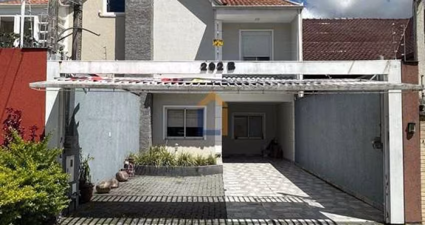 SOBRADO com 240m² no Bairro BOA VISTA