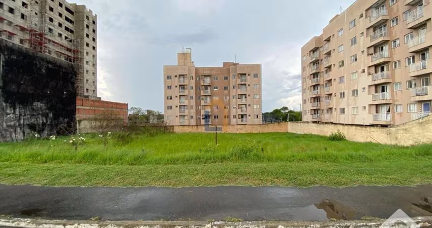 Terreno com 720m² no Alto Tarumã