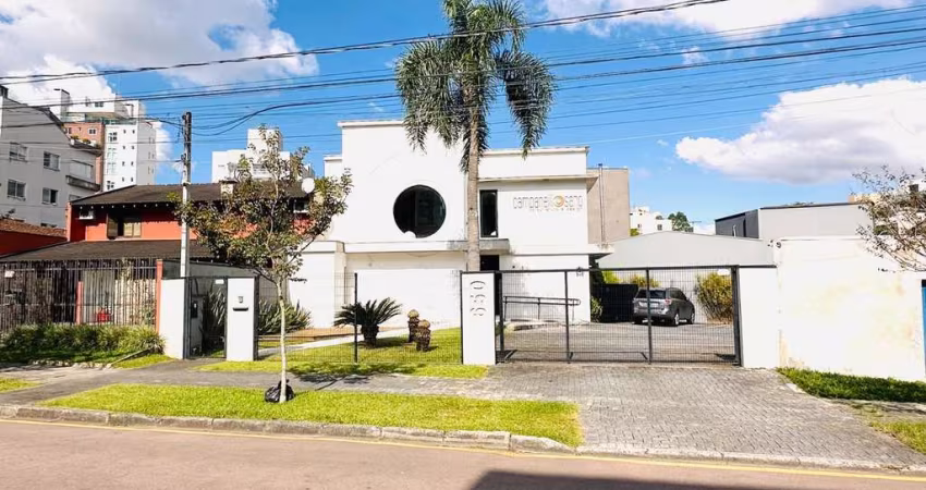 Ponto Comercial com 220m² no Bairro Juvevê