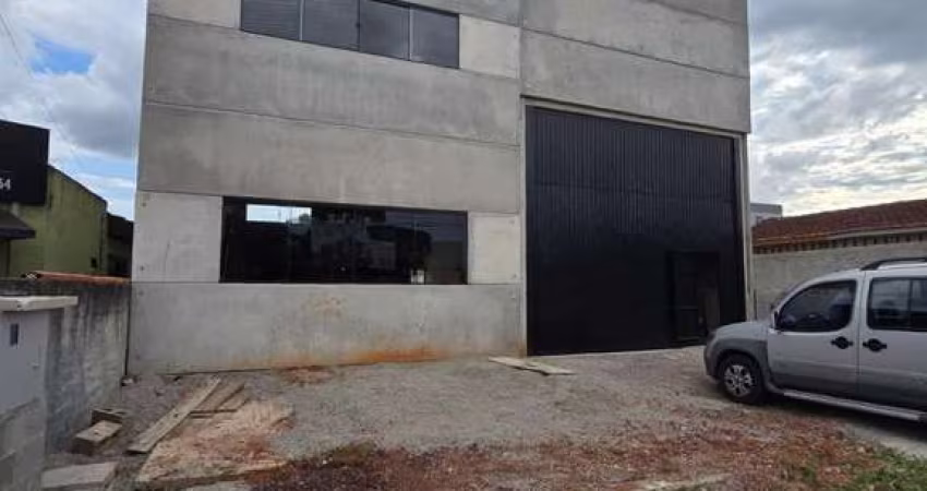 Barracão com 280m² no bairro Vargem Grande