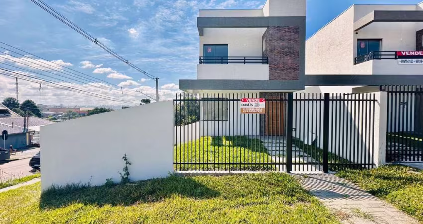Sobrado com 127m² no Bairro Alto