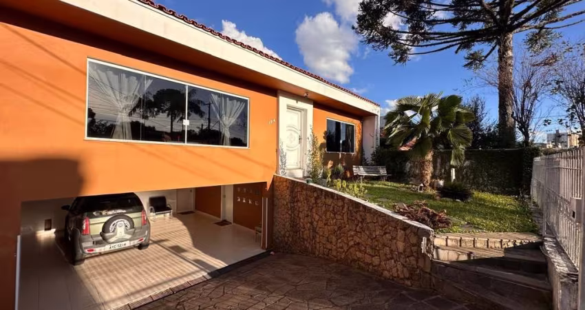 Casa com 346m² no bairro Tarumã