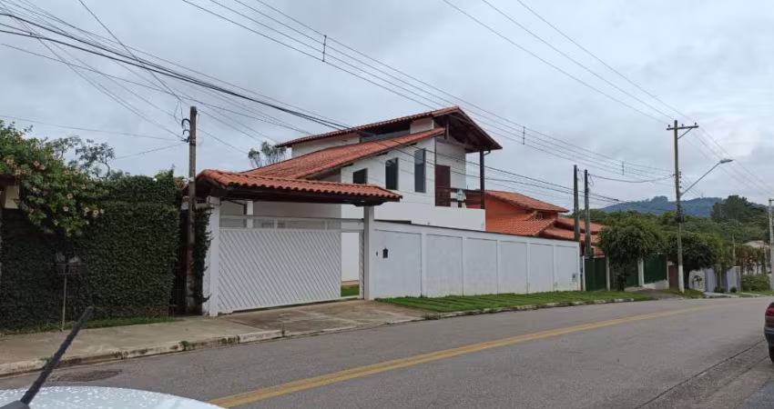 Casa Sobrado Guararema 3 quartos 3 suítes