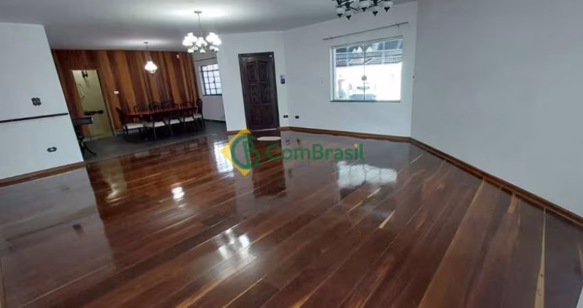 Vende Sobrado com   4 dormitórios - Vila Oliveira SP