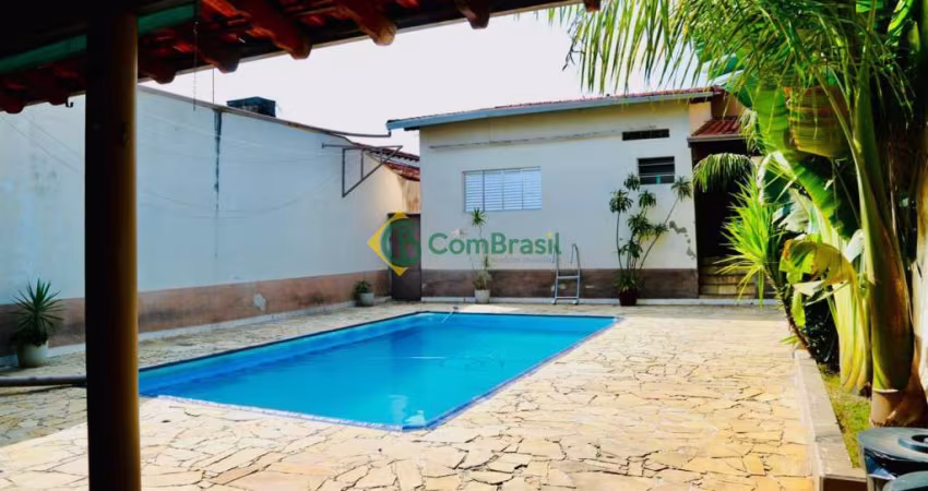 Casa térrea e sobrado com piscina, Mogi Moderno, Mogi das Cruzes