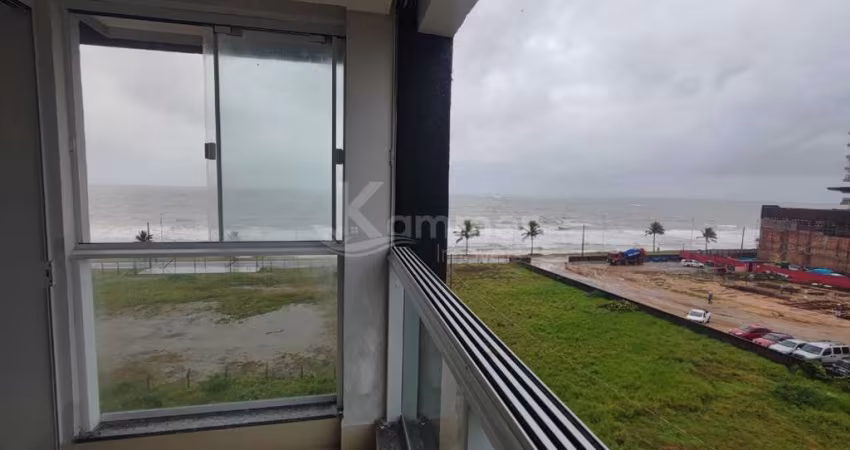 Apartamento quadra mar em Barra velha com 3 dormitórios sendo 1 suite.