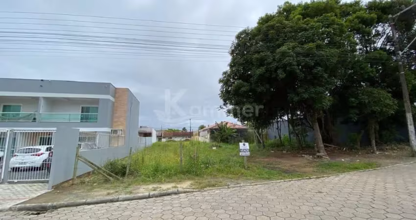 Terreno à venda na Rua Floresta, Itacolomi, Balneário Piçarras