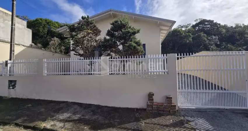 Casa à venda em penha-sc, bairro santa lídia: 3 quartos, 1 suíte, 1 sala, 2 banheiros, 5 vagas de garagem, 160m².