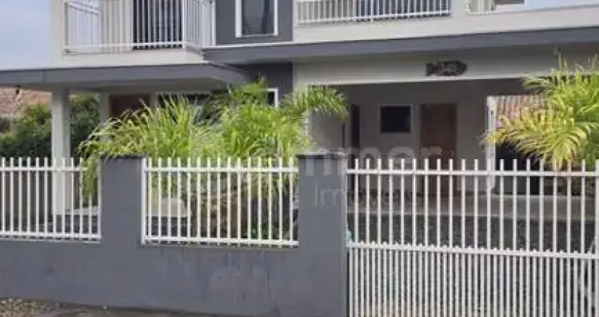 Casa com 3 quartos à venda na Av Curitiba, 345, Armação, Penha