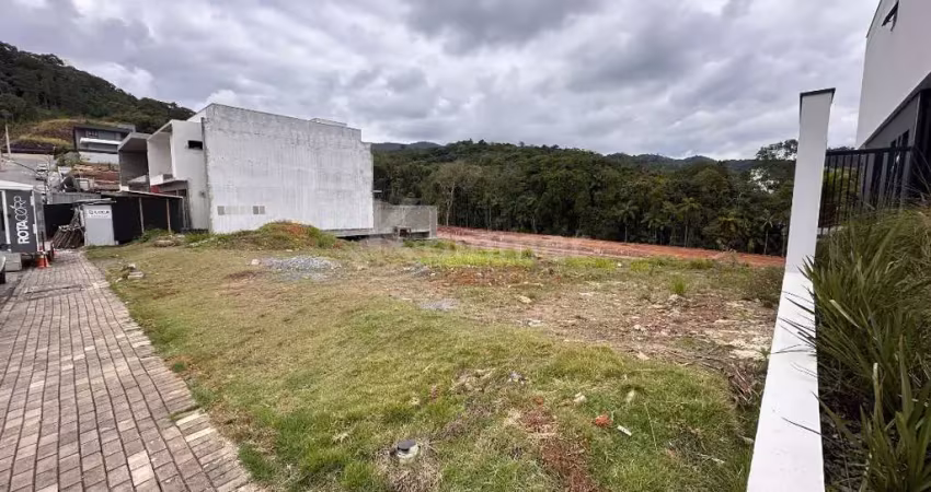 Terreno à venda em blumenau-sc, bairro velha com 625m² de área - não perca essa oportunidade!