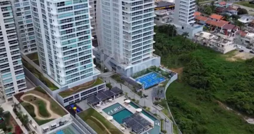 Apartamento mobiliado em home club frente mar, com 3 dormitórios sendo 1 suíte